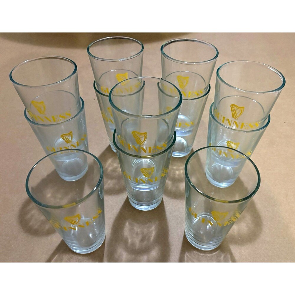 VINTAGE Guinness Breweriana Pint Glass Set Lot of 12 Clear Gold Harp Logo